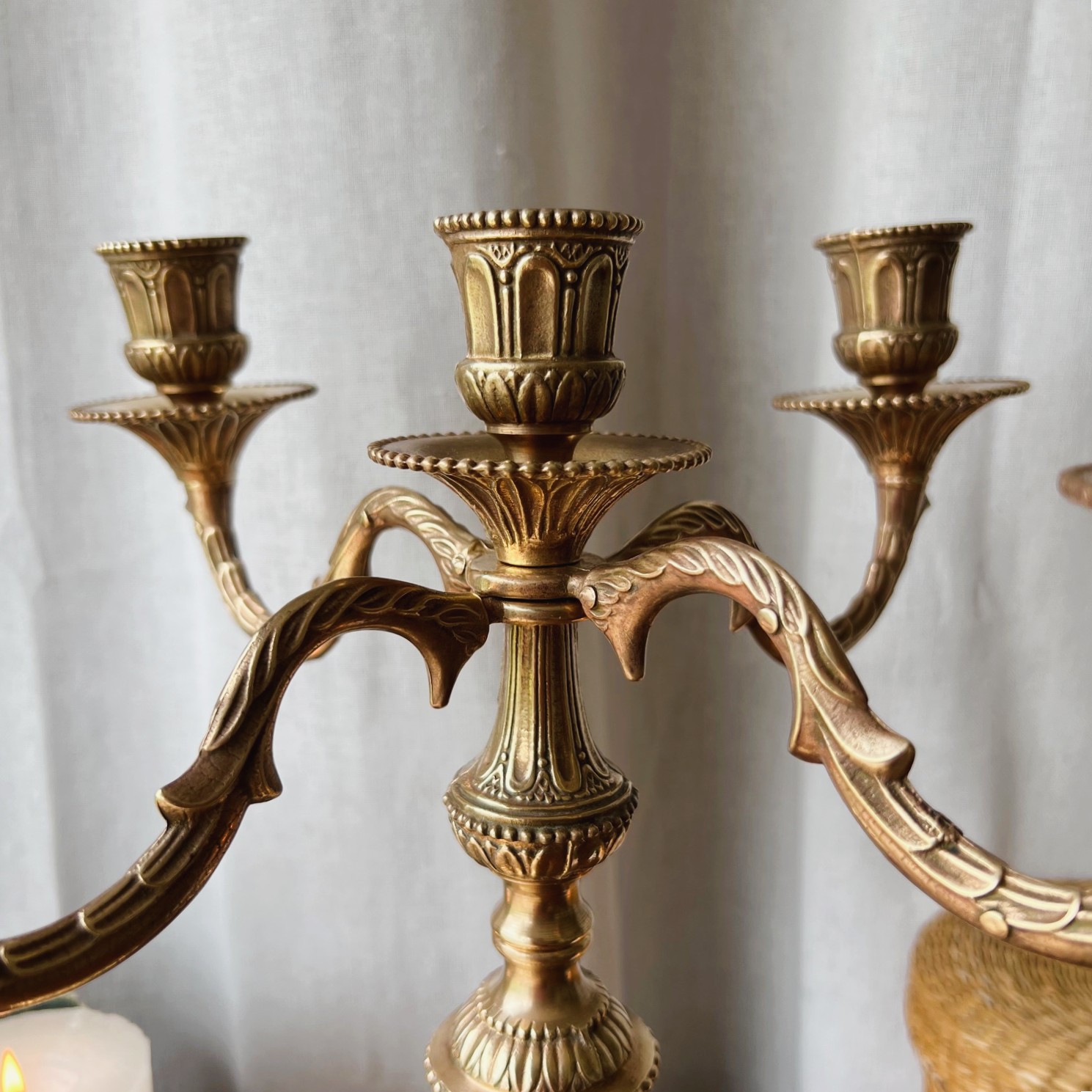 Grand chandelier en laiton 5 feux – Image 5