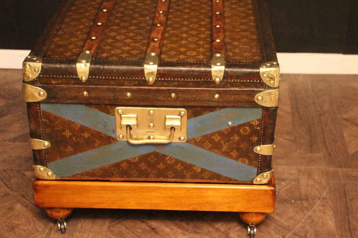 Malle Louis Vuitton cabine ancienne monogrammée 90 cm – Image 9