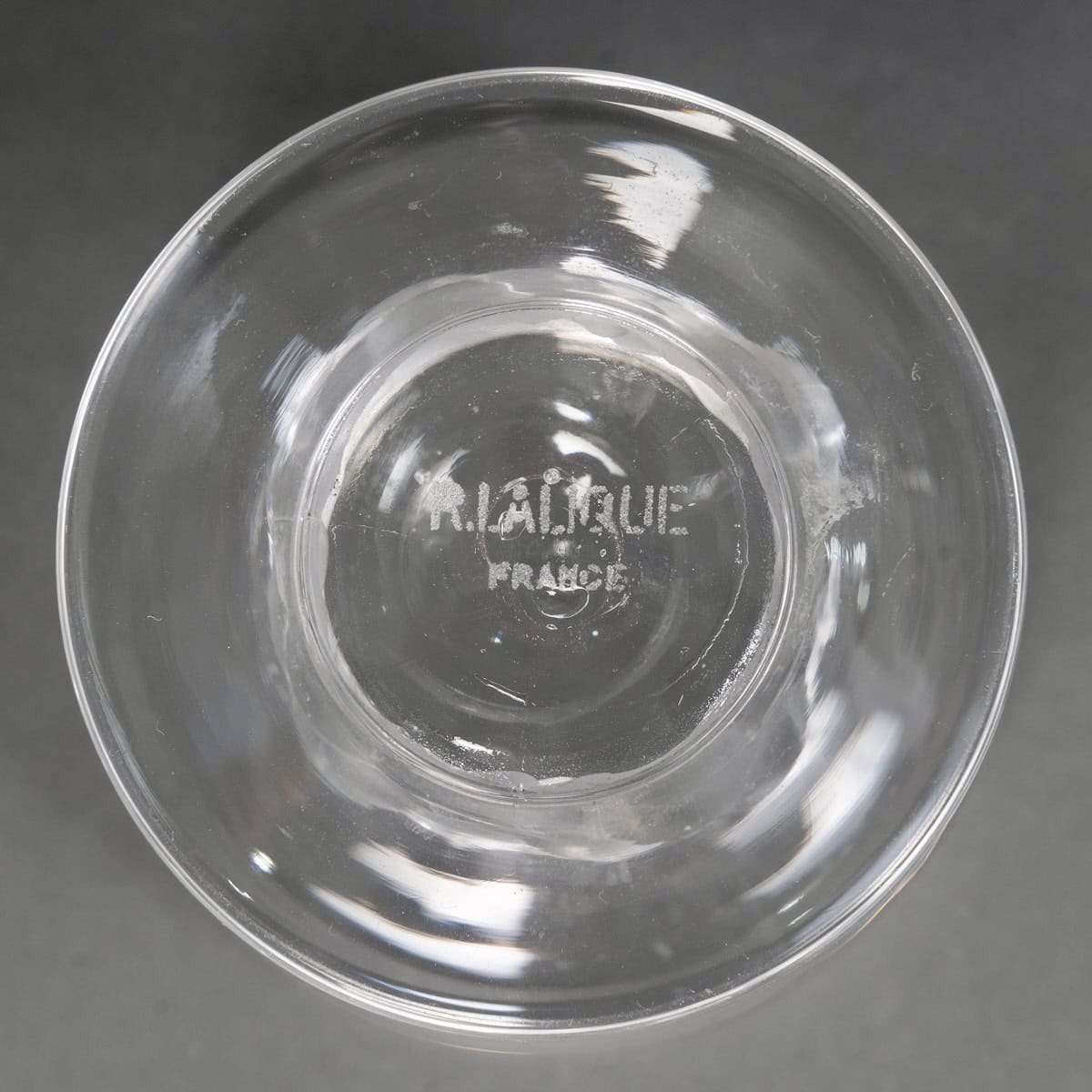 1931 René Lalique – Service Thomery Verre Blanc – 6 Verres, 1 Carafe, 1 Plateau – Image 7