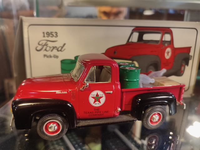 FORD F100 PICK-UP 1953 Modèle Réduit – Image 2