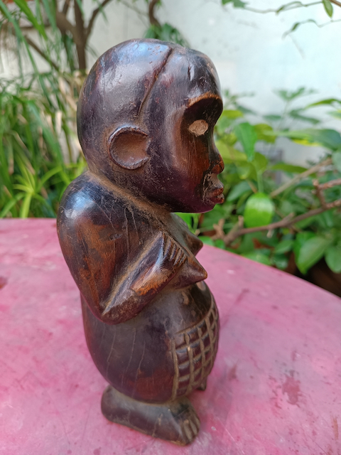 Art Premier Statue Féminine en Bois « Bembe » République Populaire du Congo
