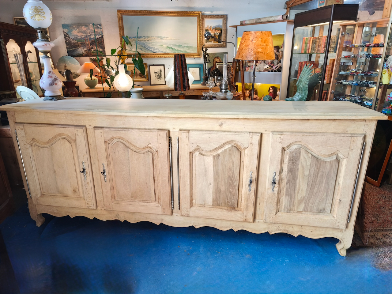 Buffet – Enfilade Quatre portes Chêne Massif décapé – bois brut Epoque XXème – Image 2